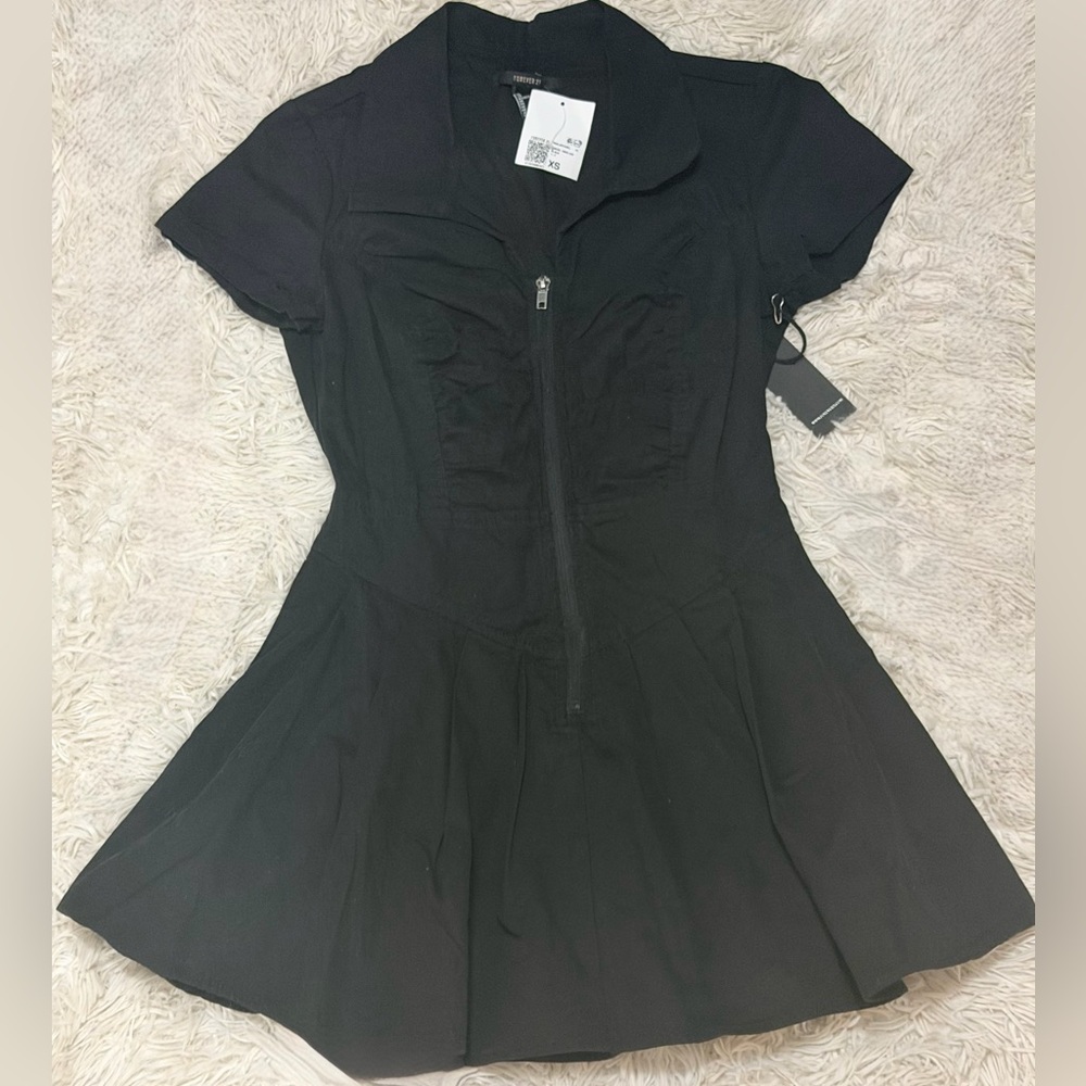 Forever 21 Black Zip-Front Fit & Flare Mini Dress